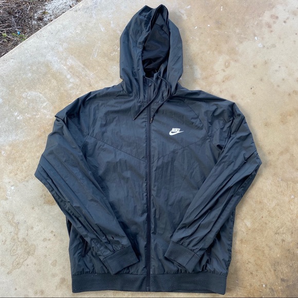 black nike windbreaker hoodie